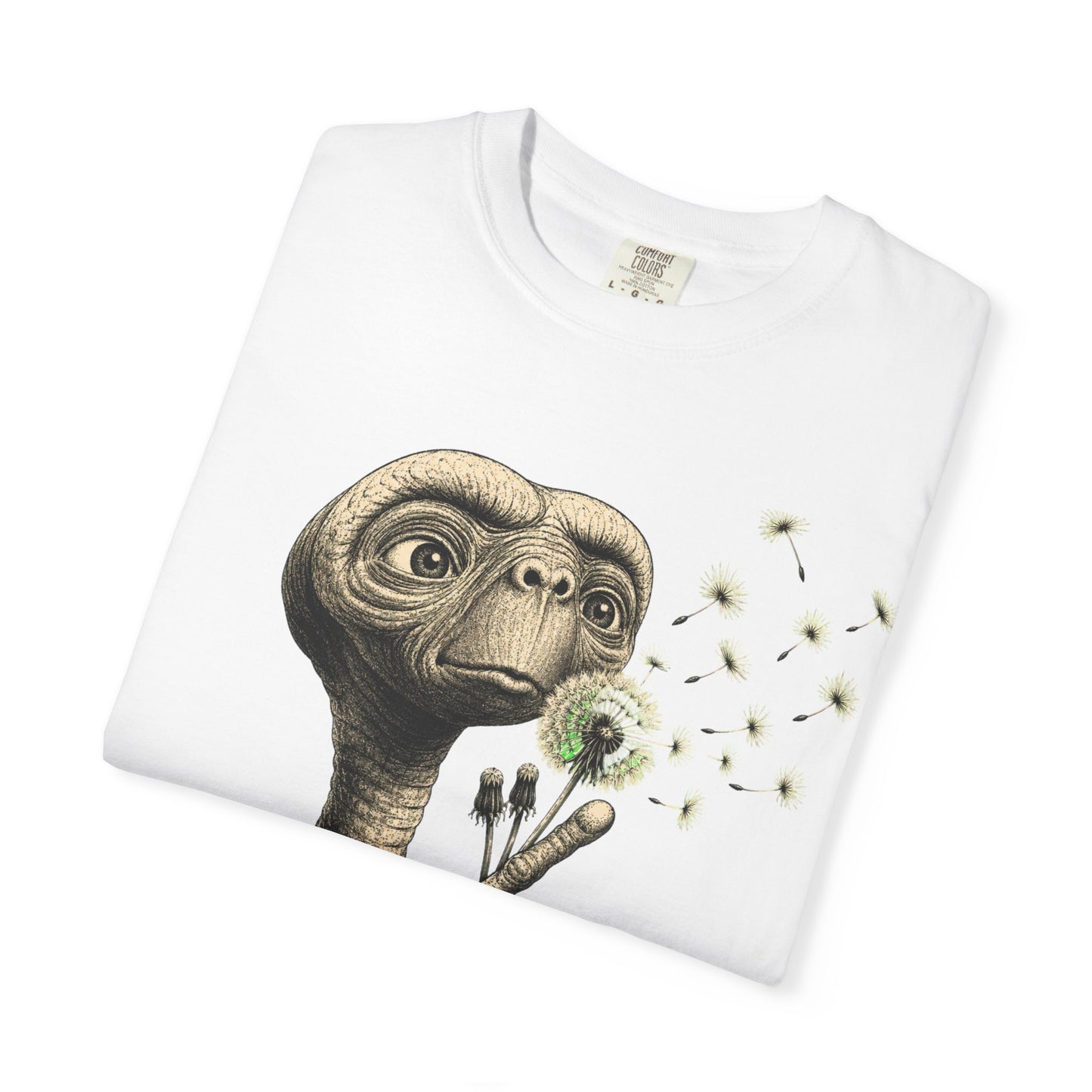 E.T. blowing dandelion T-shirt | Retro Alien illustration