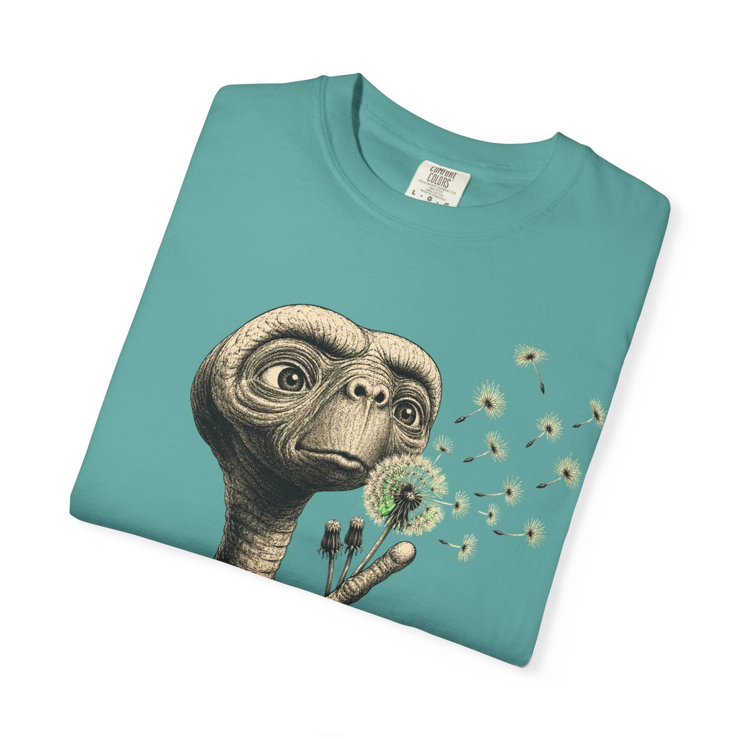E.T. blowing dandelion T-shirt | Retro Alien illustration