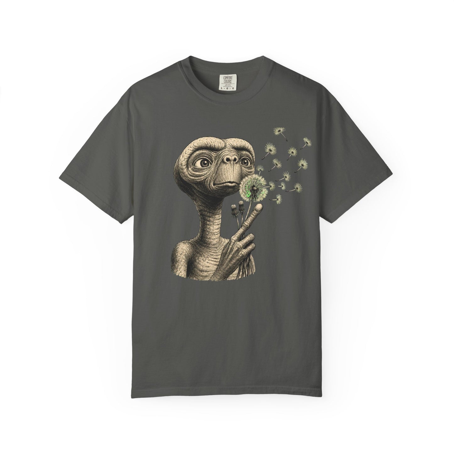 E.T. blowing dandelion T-shirt | Retro Alien illustration