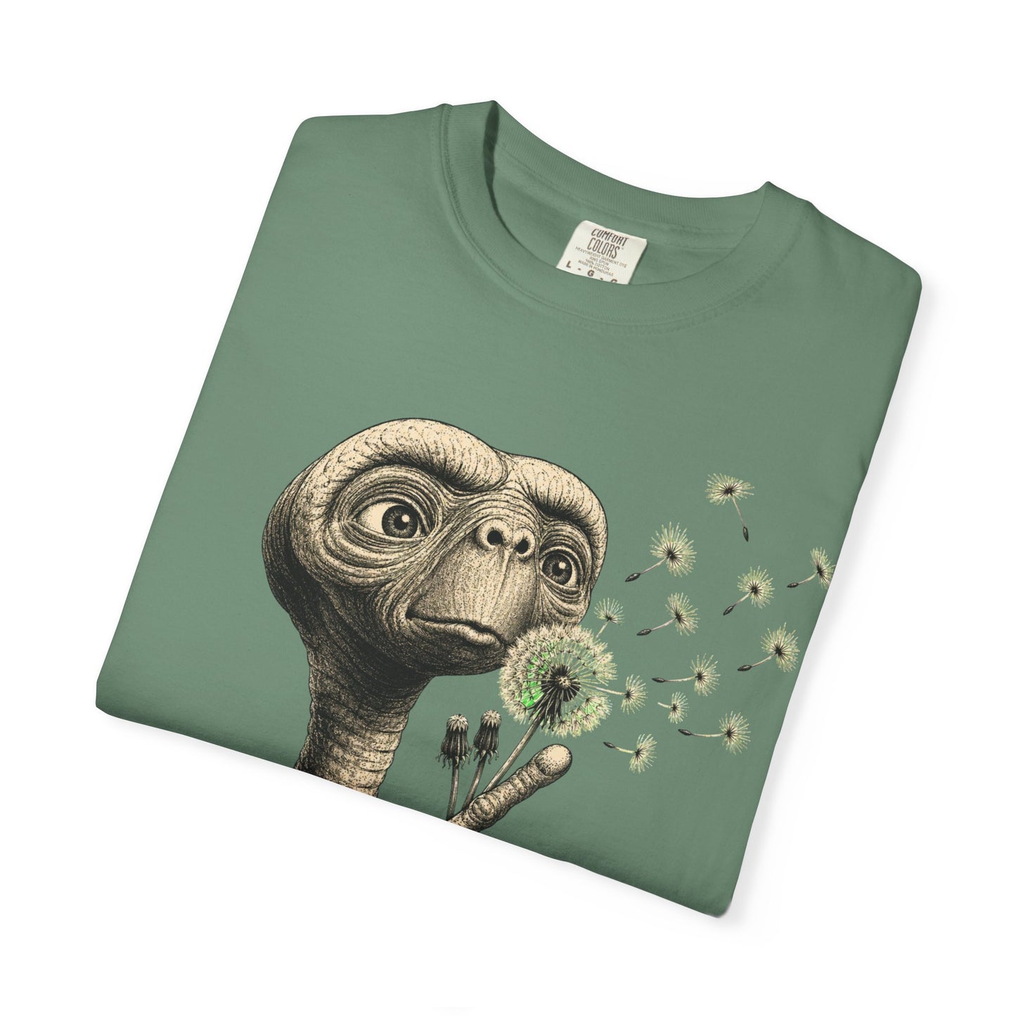E.T. blowing dandelion T-shirt | Retro Alien illustration